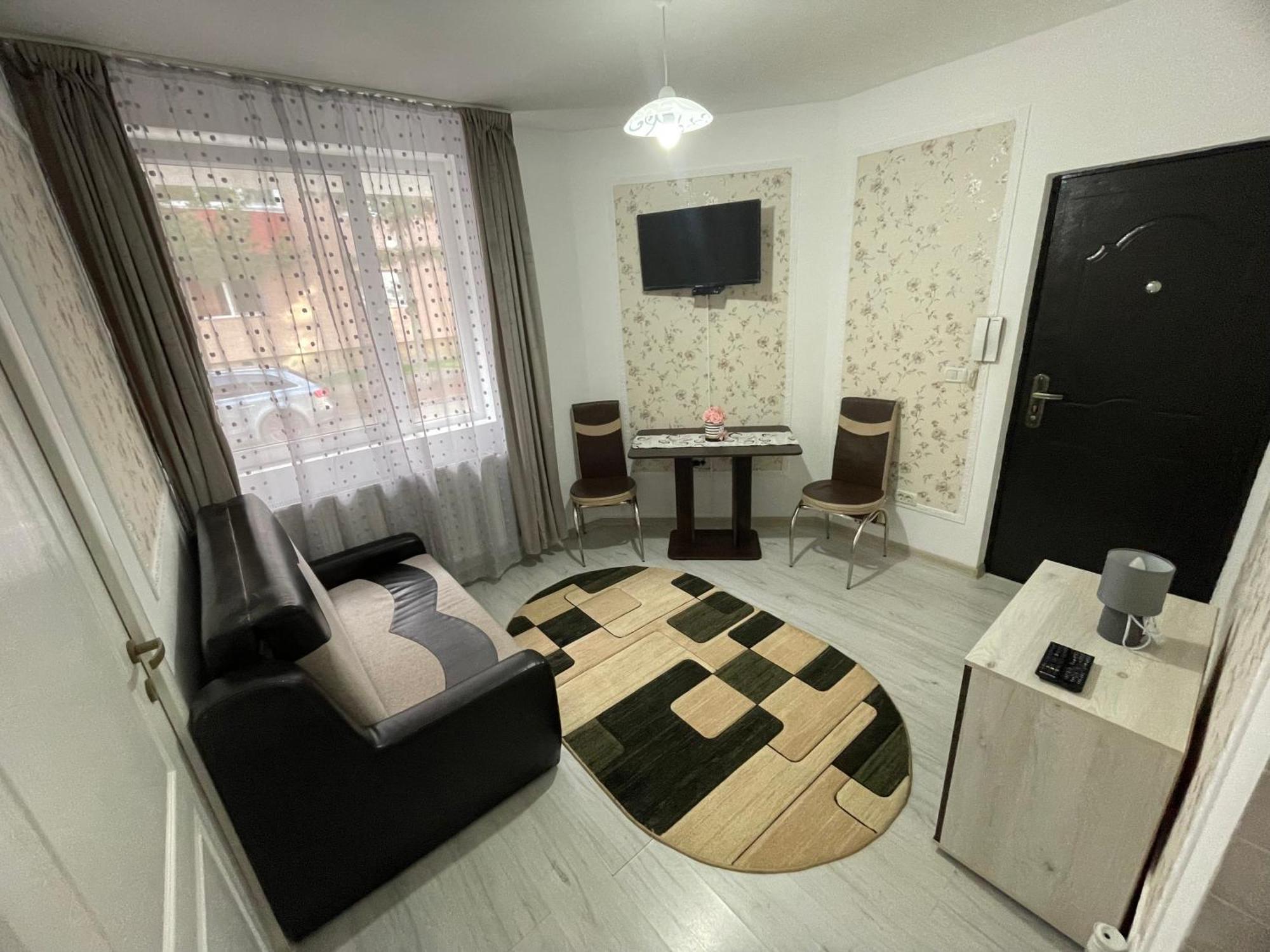 R.M Apartament 루고지 외부 사진